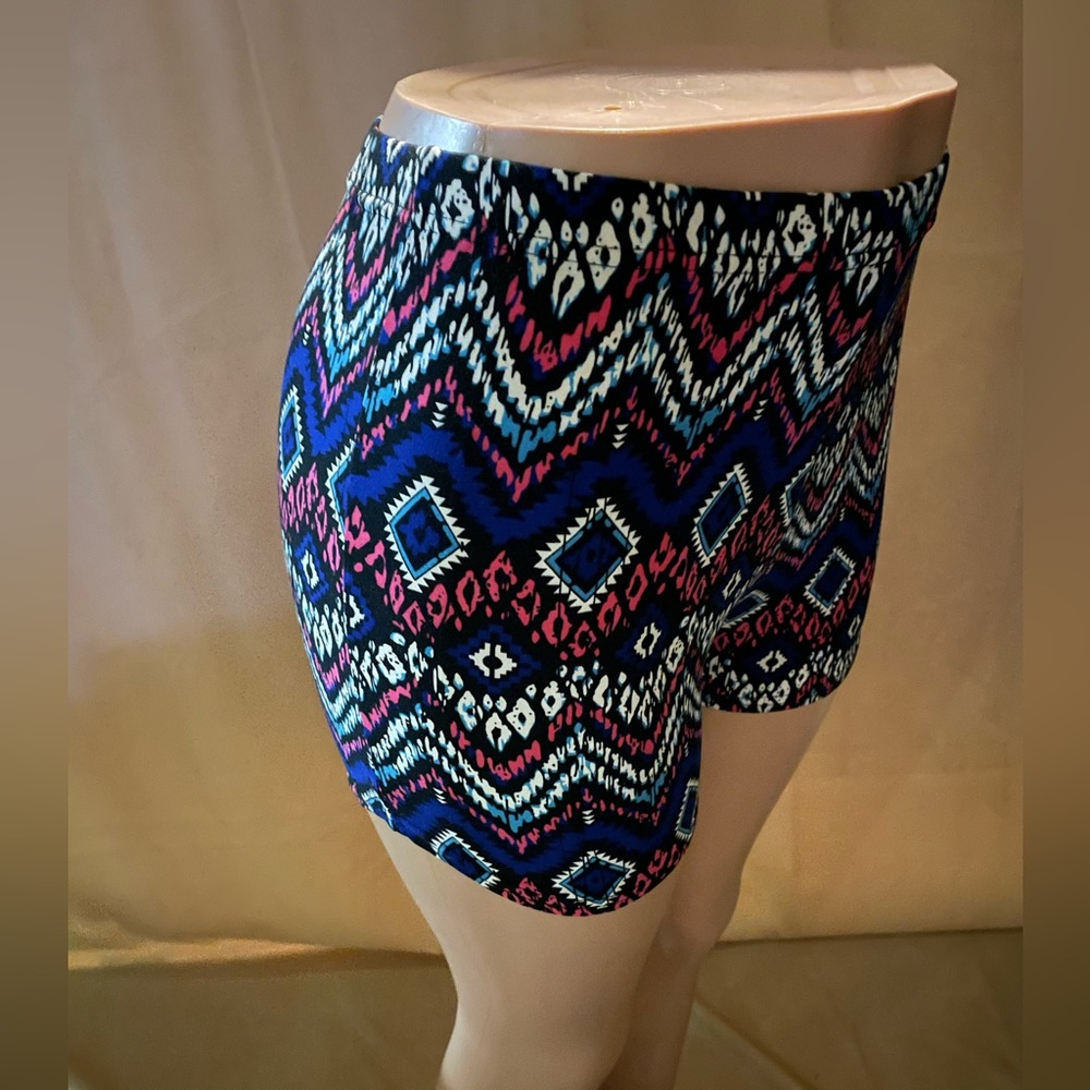 Lida Shorts